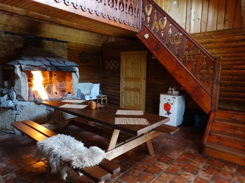 Gostynniy Dvir Raytshtoky Hotel Vorokhta Room photo